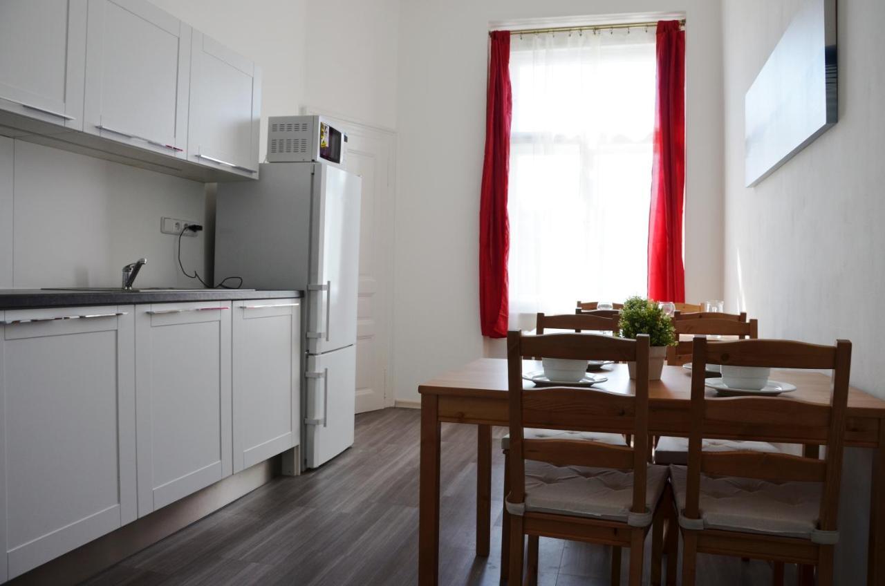 Apartment In The Heart Of Prag Eksteriør billede