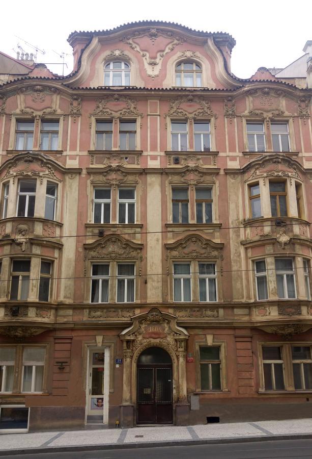 Apartment In The Heart Of Prag Eksteriør billede